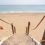 2 Bedroom Gorgeous In Sciacca