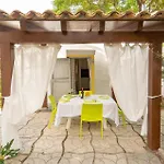 Vakantiehuis 2 Bedroom Gorgeous In *