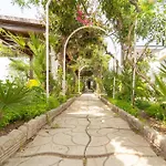 2 Bedroom Gorgeous In Sciacca